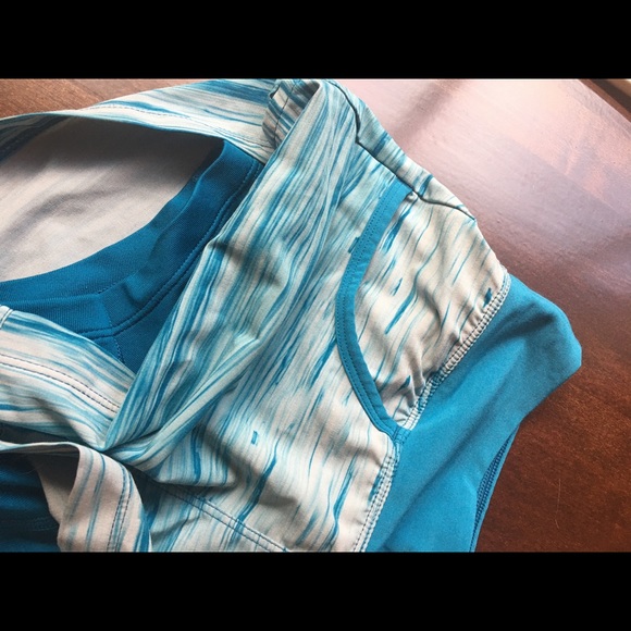 Nike XS Dri-Fit shorts w/pockets and inner pant - Picture 8 of 8